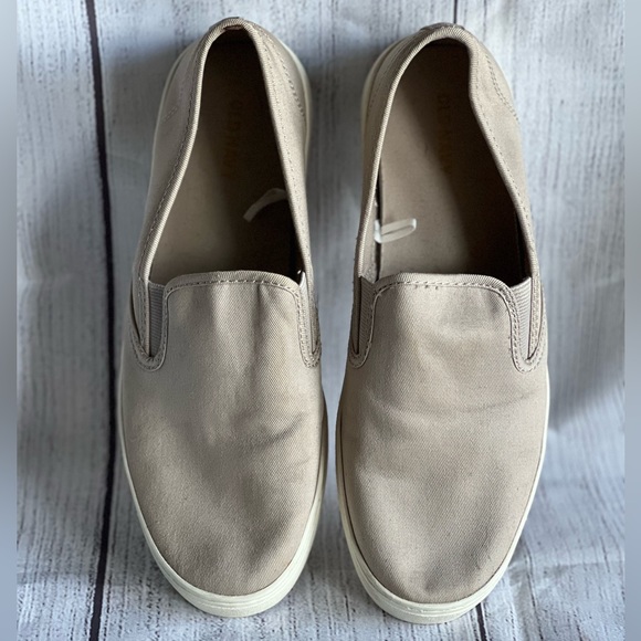 Old Navy Shoes - LAST CHANCE! Old Navy Slip on Sneakers for Women